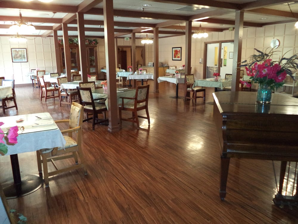 Dining-Rm2