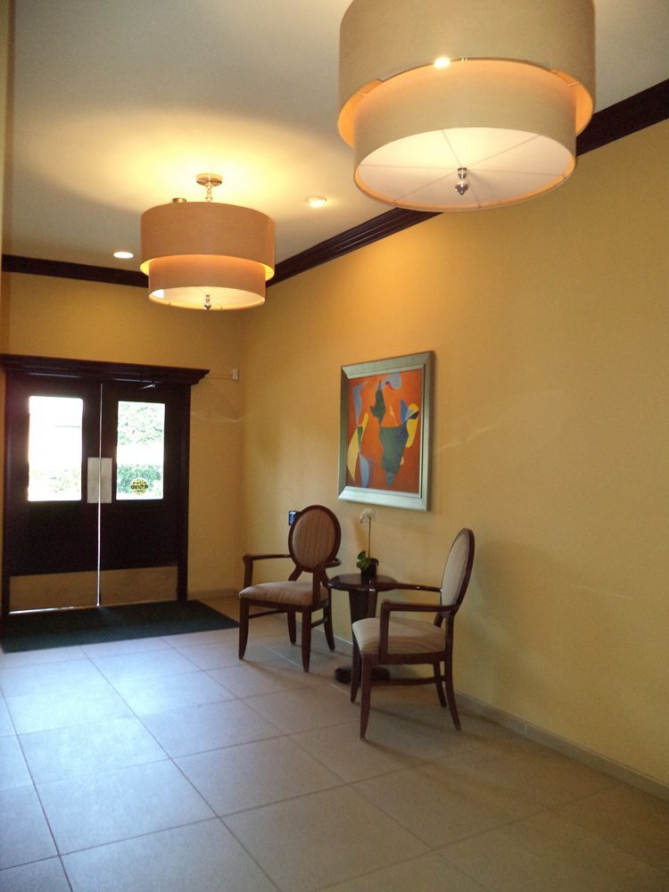 Lobby-e1648322932102
