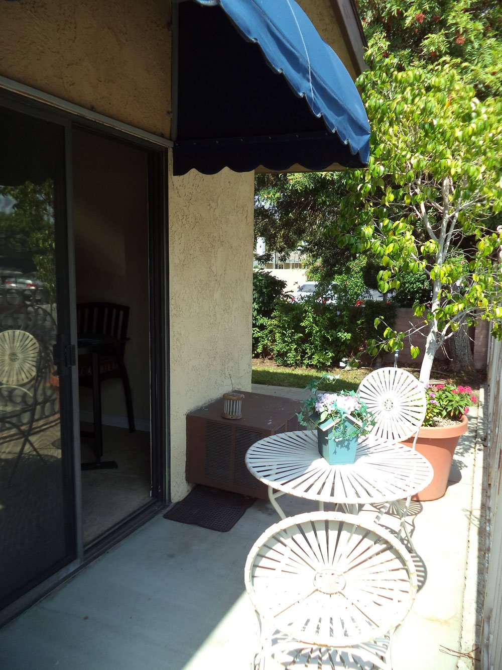 Res-Rm-188-patio